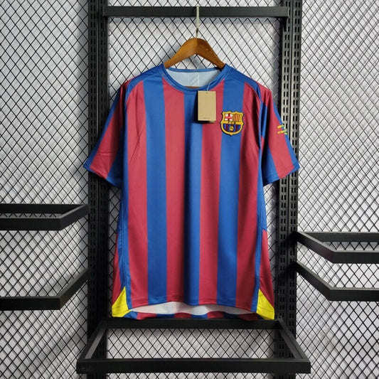 Barcelona 2005/2006 Home Kit