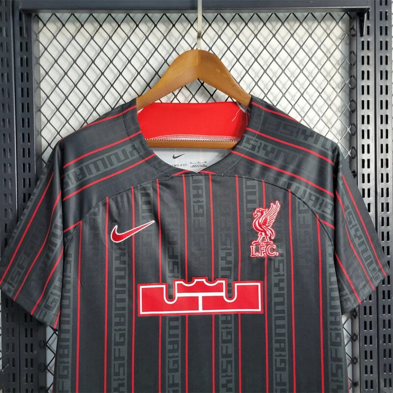 Liverpool x Lebron Kit